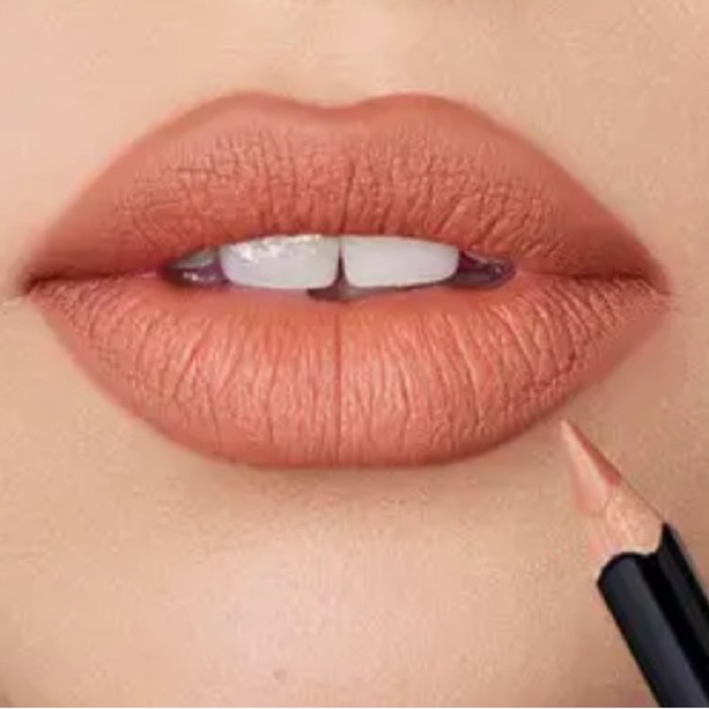 🌙💕Hazelnut Anastasia Beverly Hills Lip Liner
